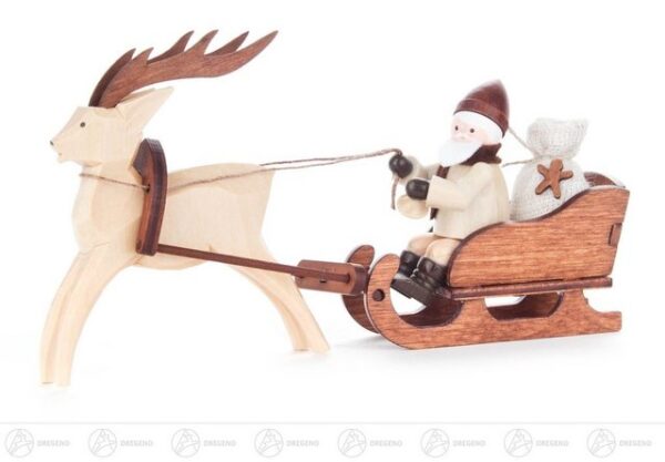 Dregeno Erzgebirge Weihnachtsfigur Weihnachtliche Miniatur Nikolaus im Rentierschlitten natur Breite x H, mit Schlitten und Geschenkesack