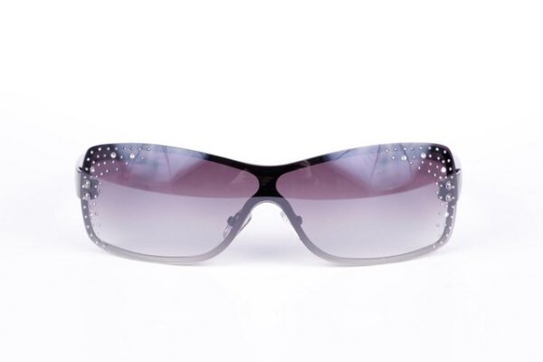 DanCarol Sonnenbrille DC-325-Sonnenbrille für Damen, zeitlos schönes Design. Trendige Sonnenbrille für Damen, zeitlos schönes Design.